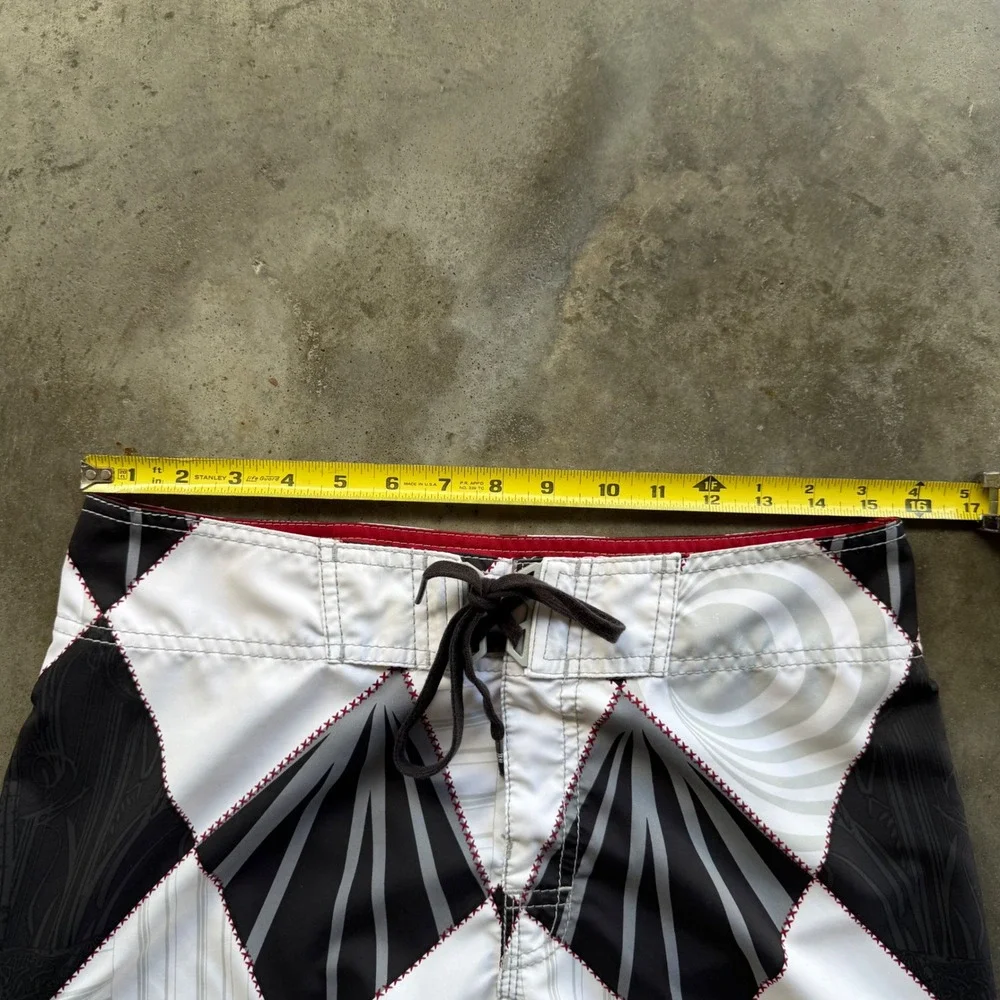 Billabong Mens Board Shorts Size 31 Black White Harlequin Diamond M1315DIA